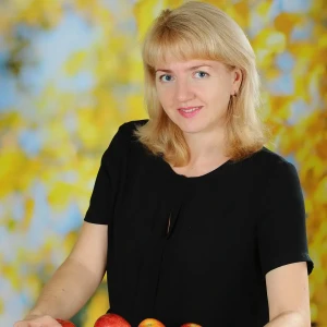Воспитатель высшей категории Хоменко Елена Федоровна